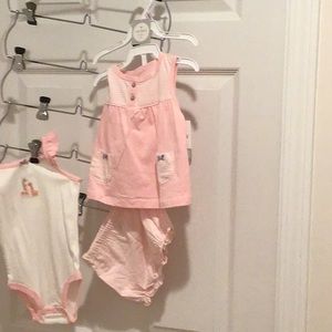 Carters baby girl’s 3 piece set. dress tee-shirt & panties.  Pink, 9 months. $11